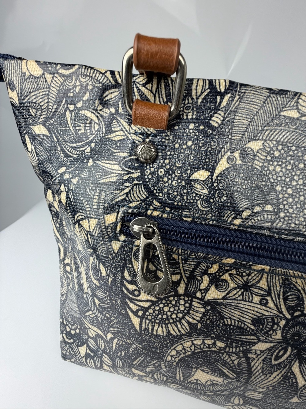 Sakroots Floral Canvas Tote Bag Brown Leather Straps Zip Top - Picture 7 of 14